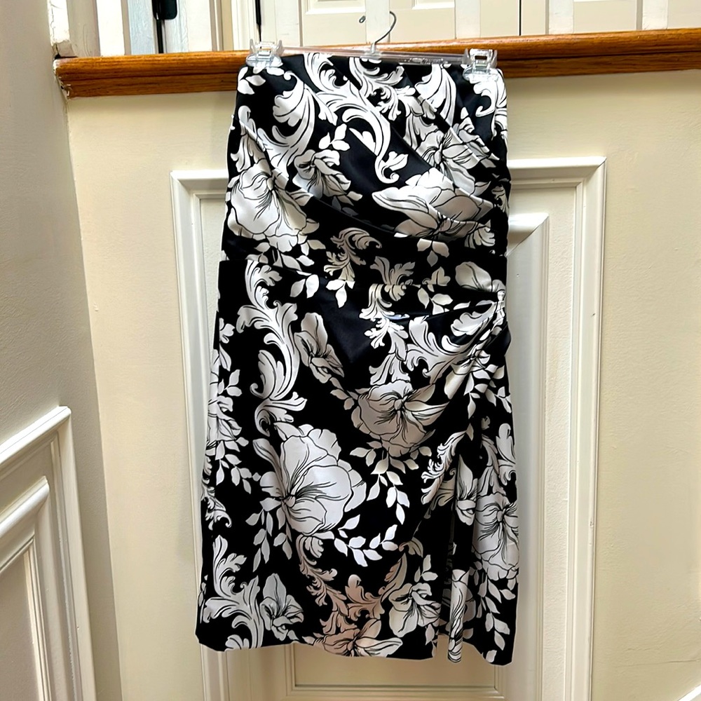 Strapless dress